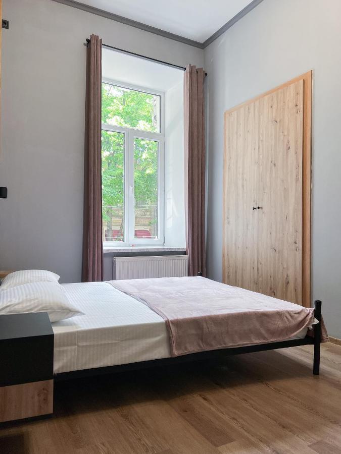 Apartments White Pearl Sadova Odessa Extérieur photo